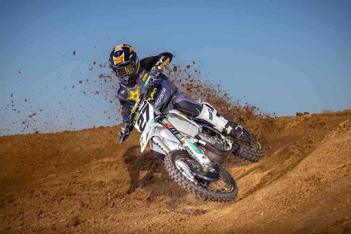 Il Team Rockstar Energy Husqvarna Factory Racing pronto per la stagione 2025
